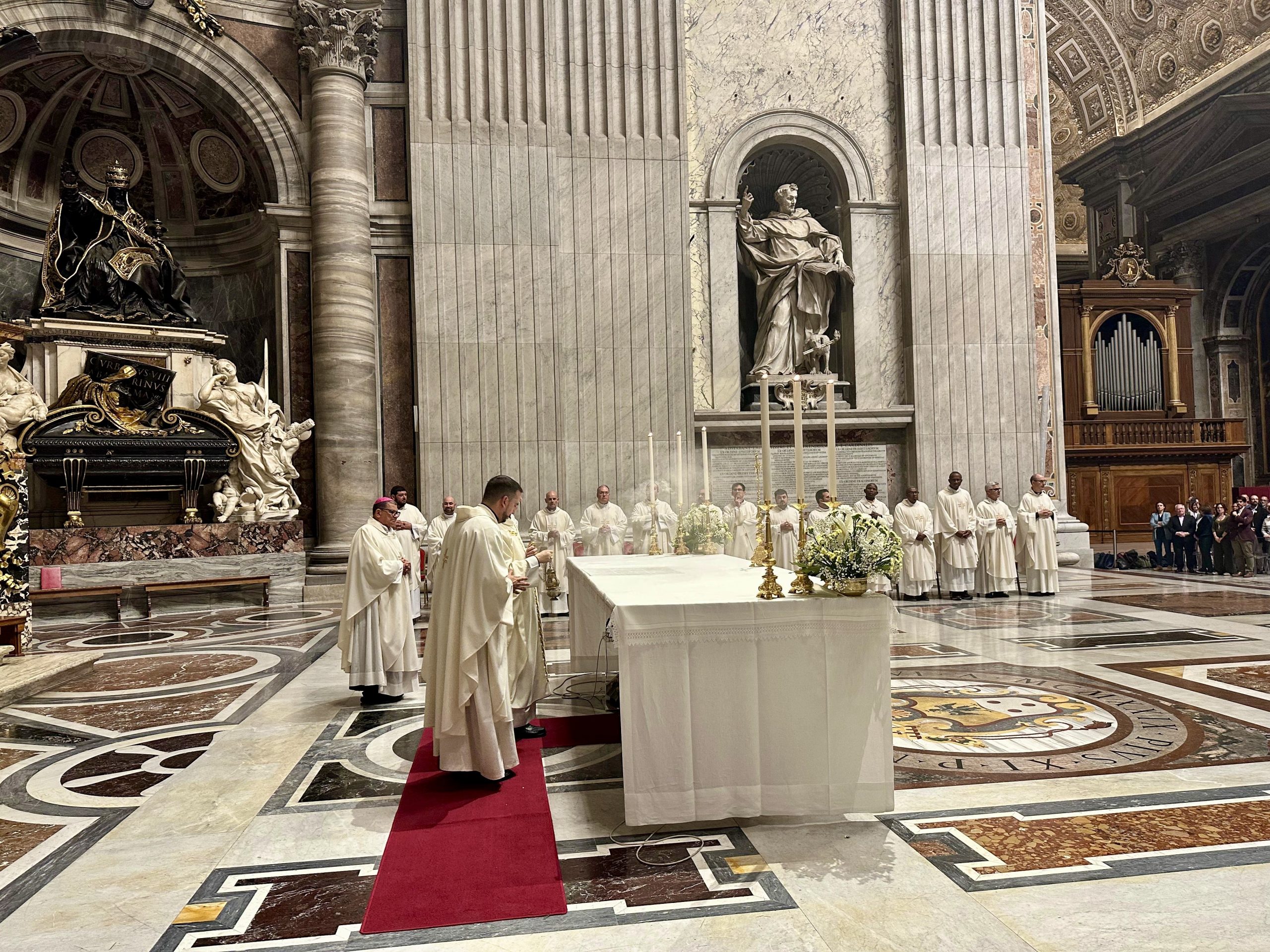 Misa-en-Catedra-de-San-Pedro-21