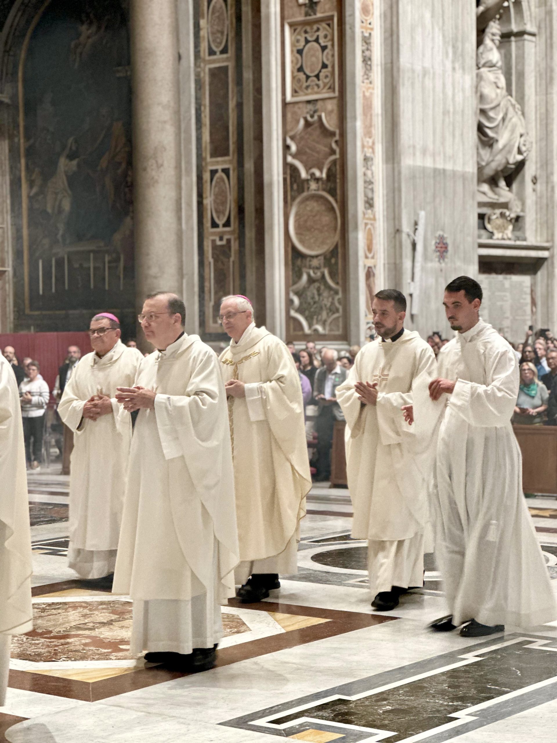 Misa-en-Catedra-de-San-Pedro-33